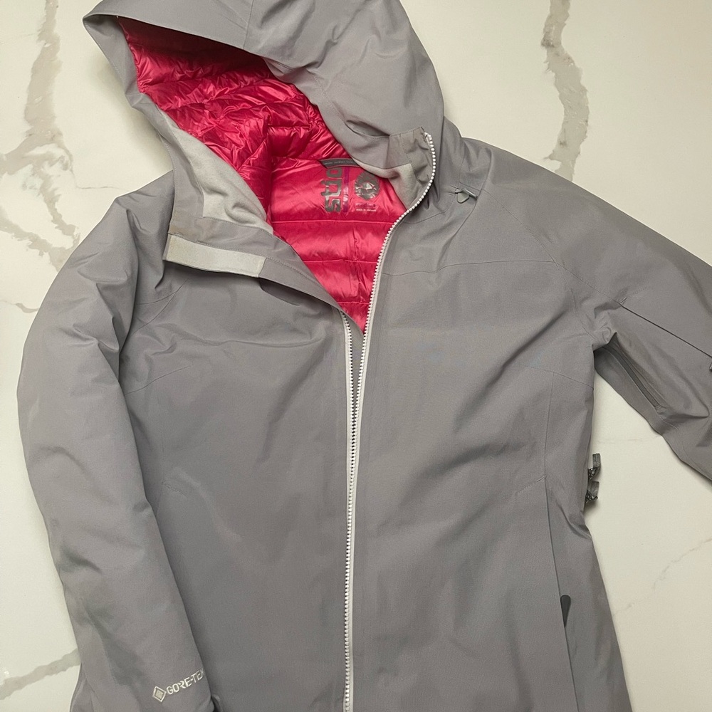 Women’s Stio 7 Shot ski jacket size M